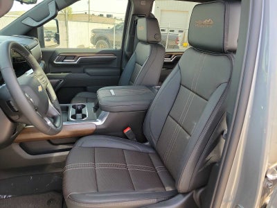 2026 Chevrolet Silverado 3500 HD High Country DRW