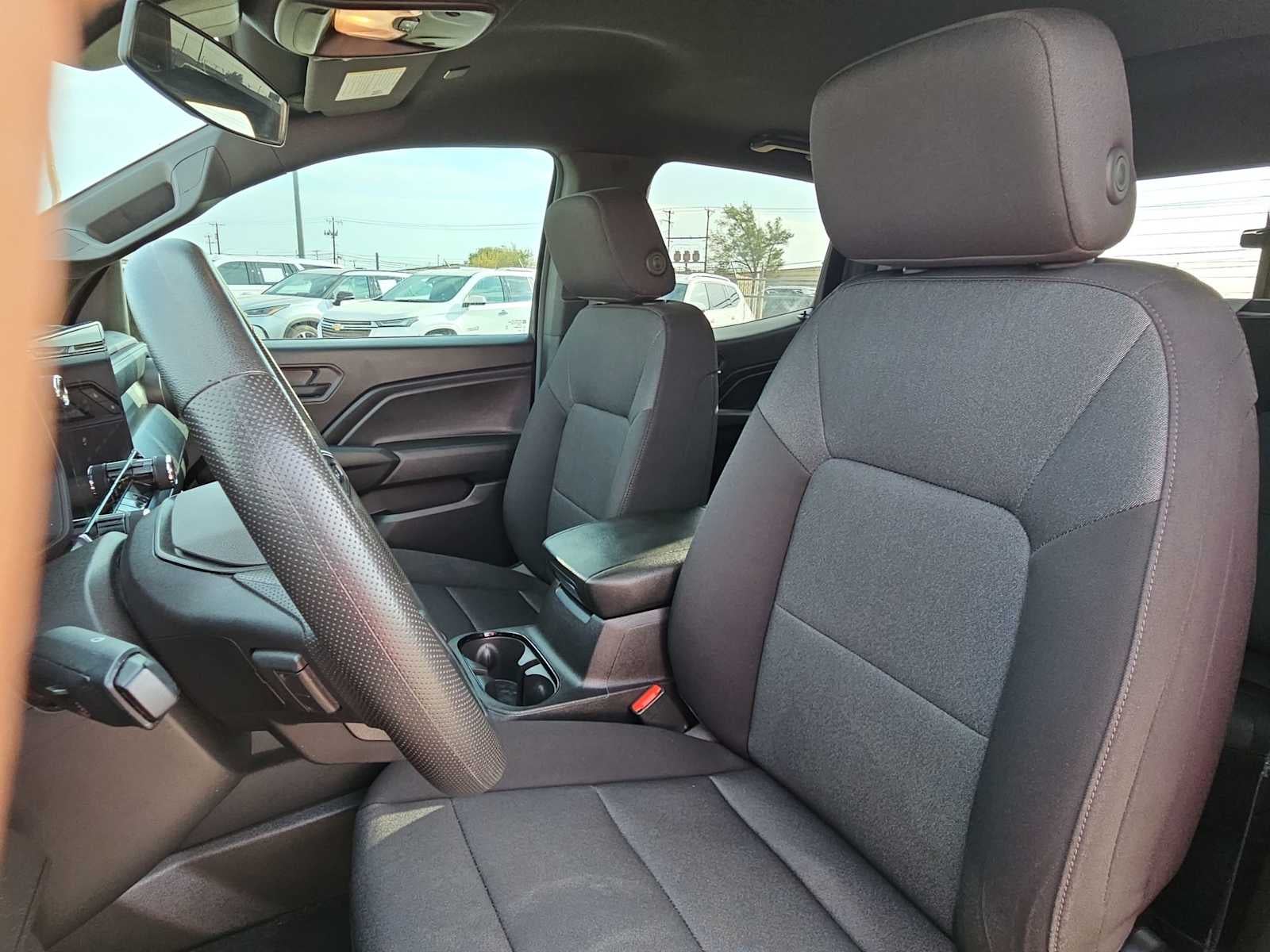 2024 Chevrolet Colorado WT