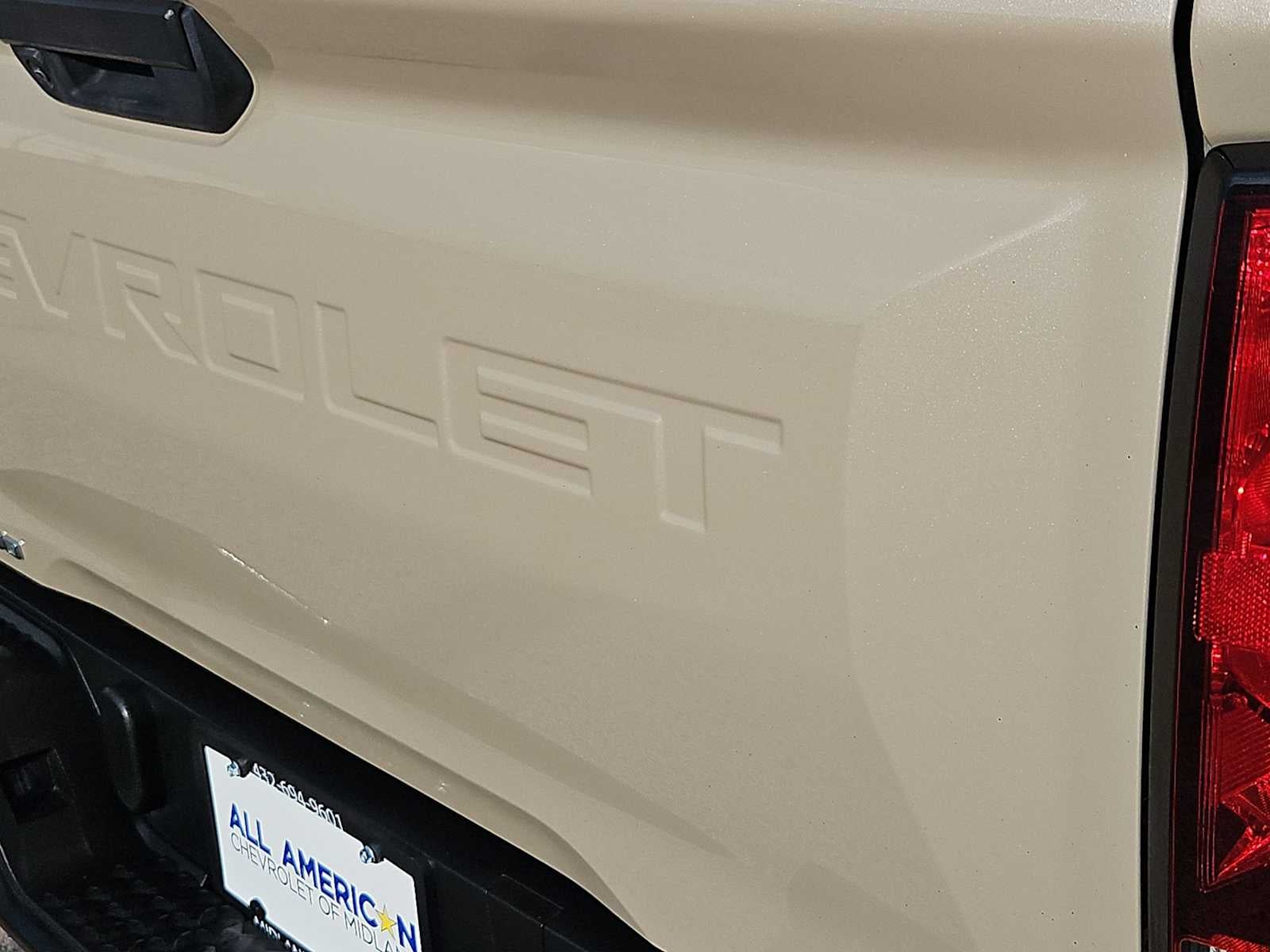 2024 Chevrolet Colorado WT