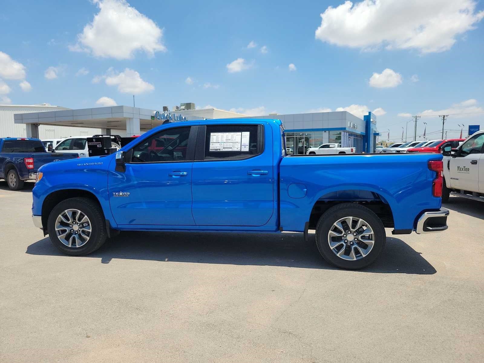 2025 Chevrolet Silverado 1500 LT