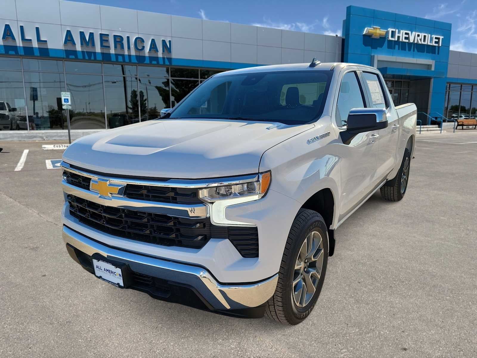 2026 Chevrolet Silverado 1500 LT