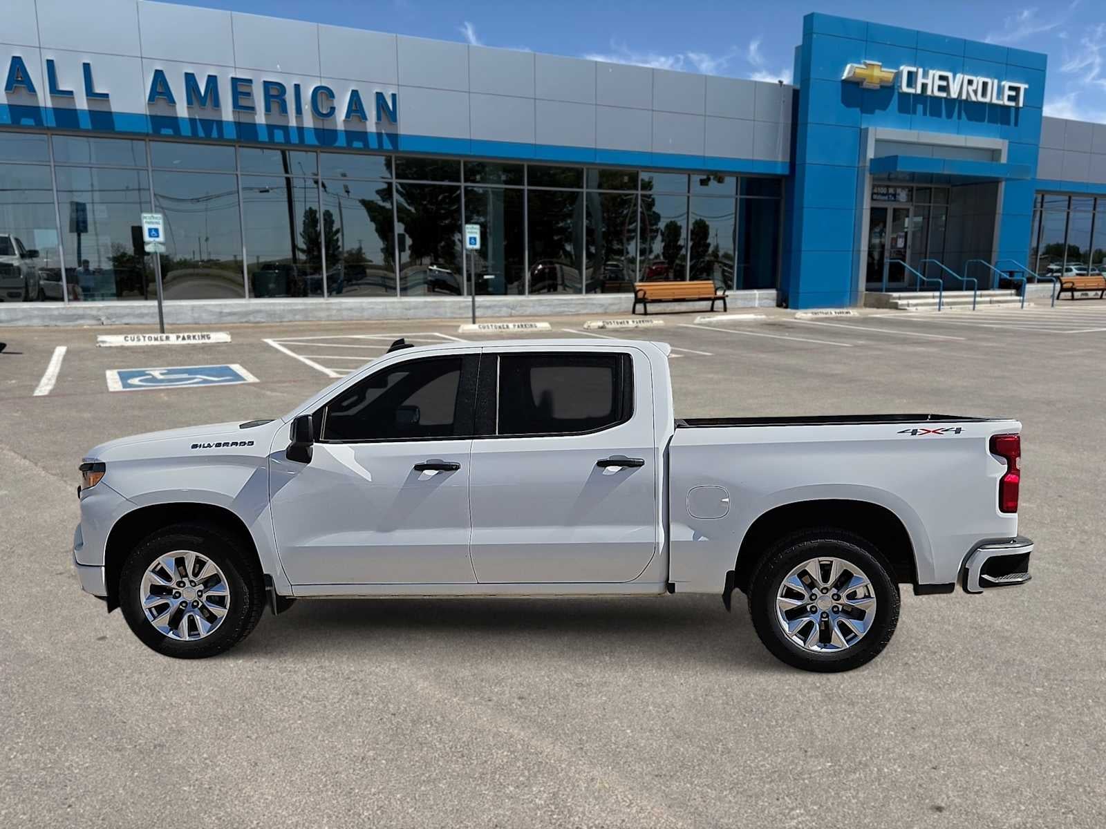 2024 Chevrolet Silverado 1500 Custom