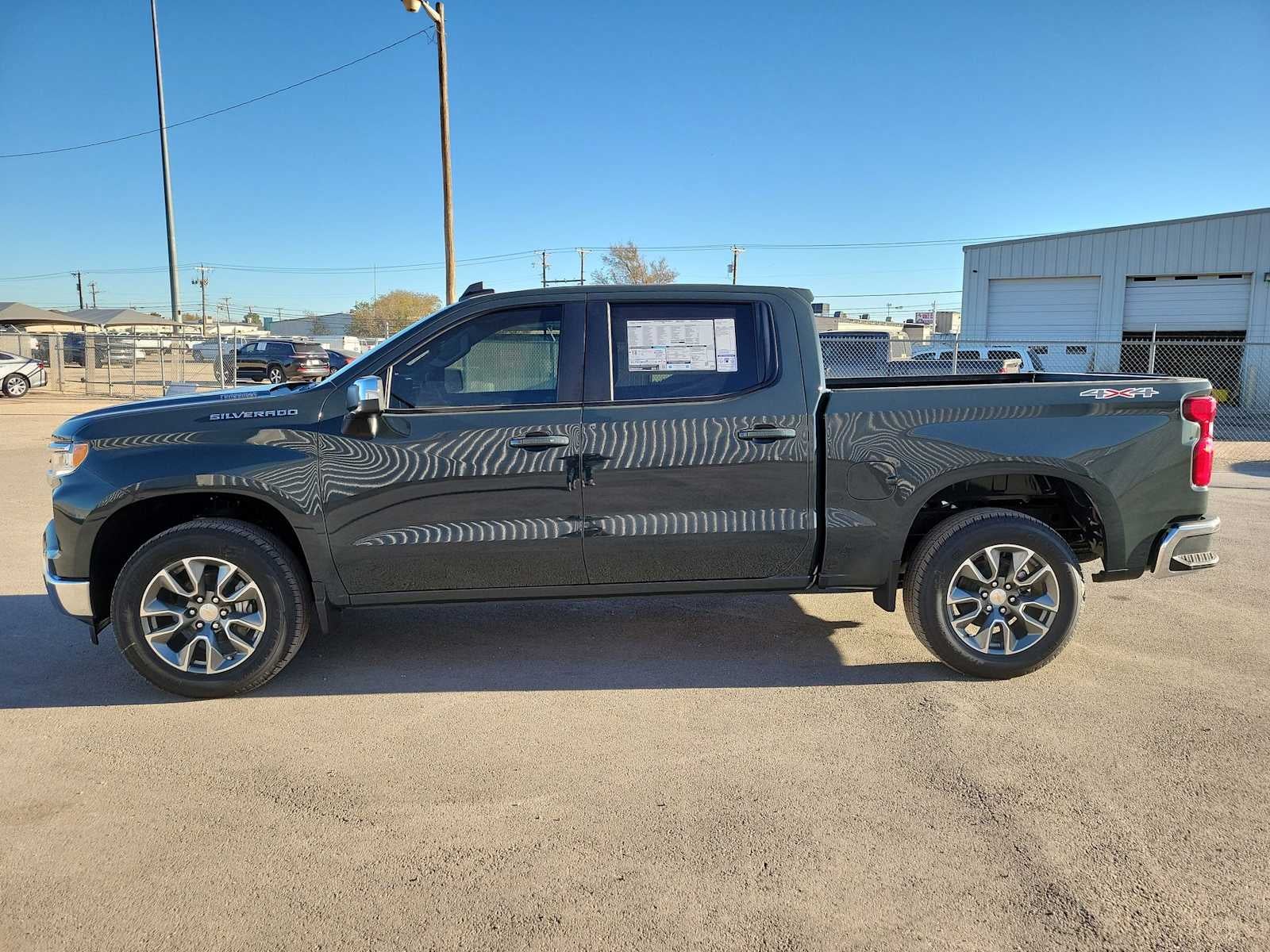 2026 Chevrolet Silverado 1500 LT