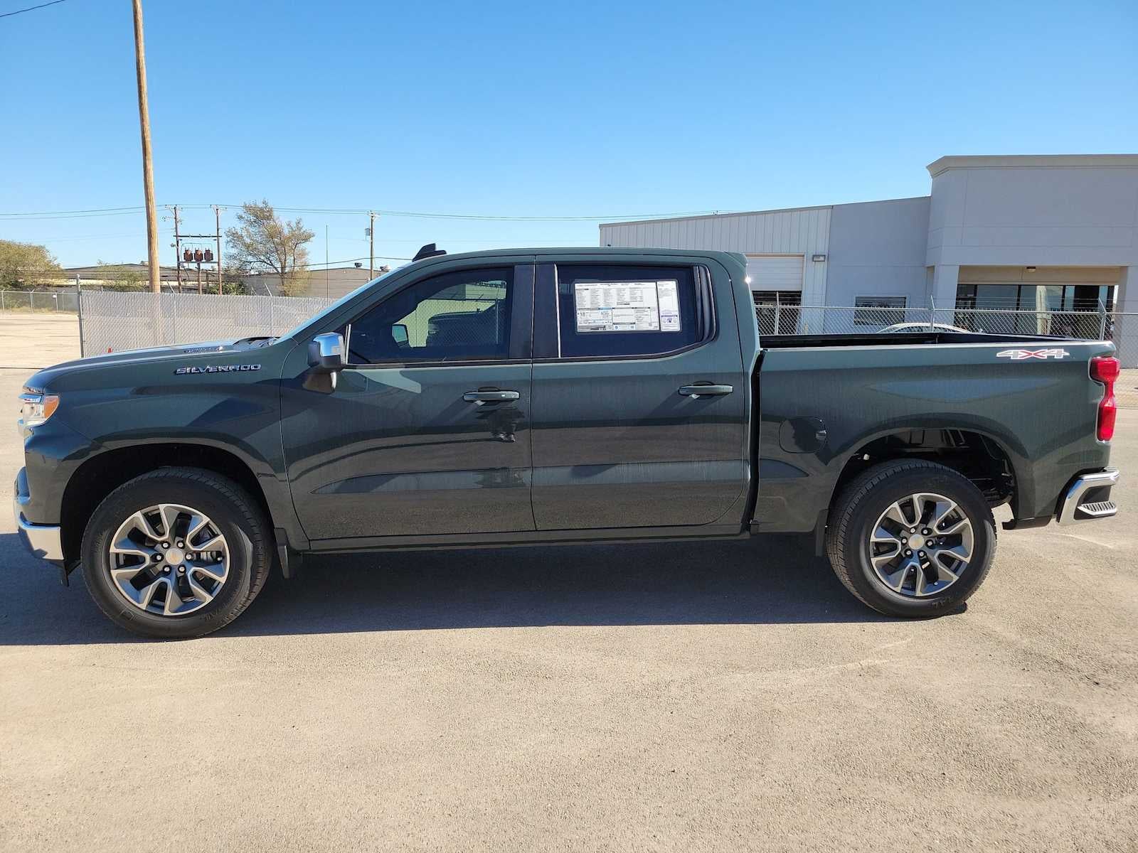 2026 Chevrolet Silverado 1500 LT