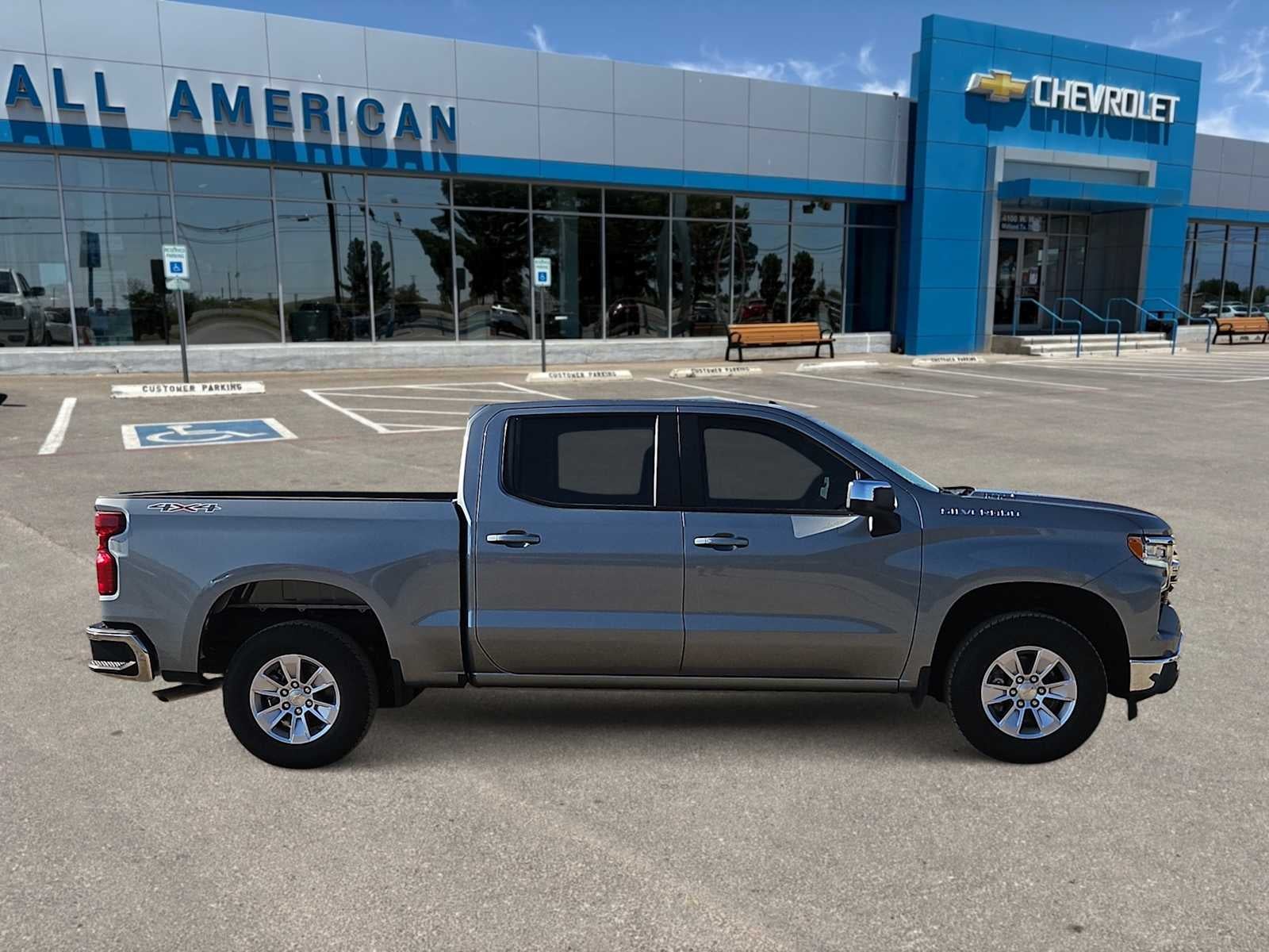 2026 Chevrolet Silverado 1500 LT