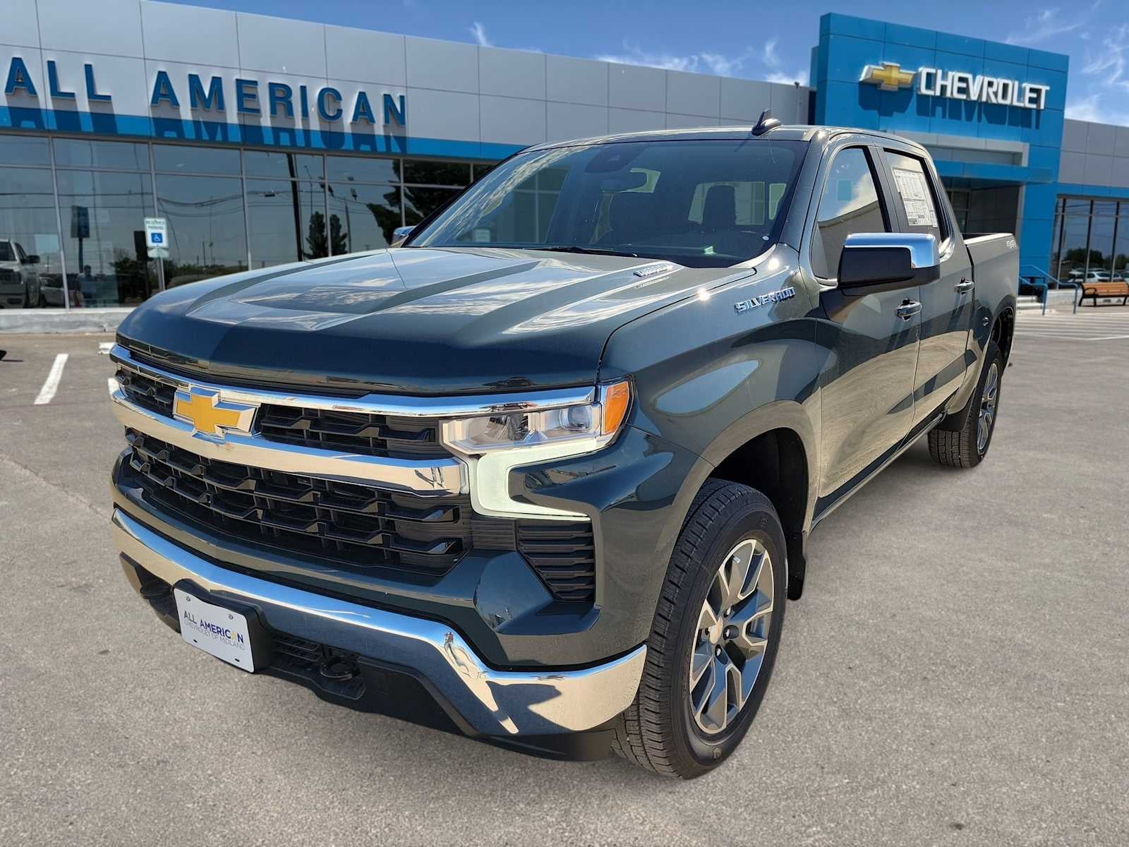 2026 Chevrolet Silverado 1500 LT
