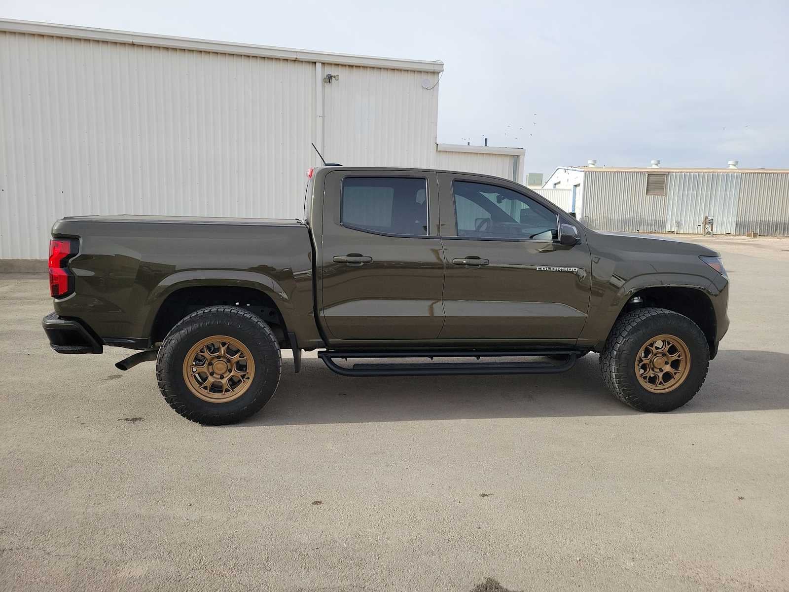 2024 Chevrolet Colorado LT