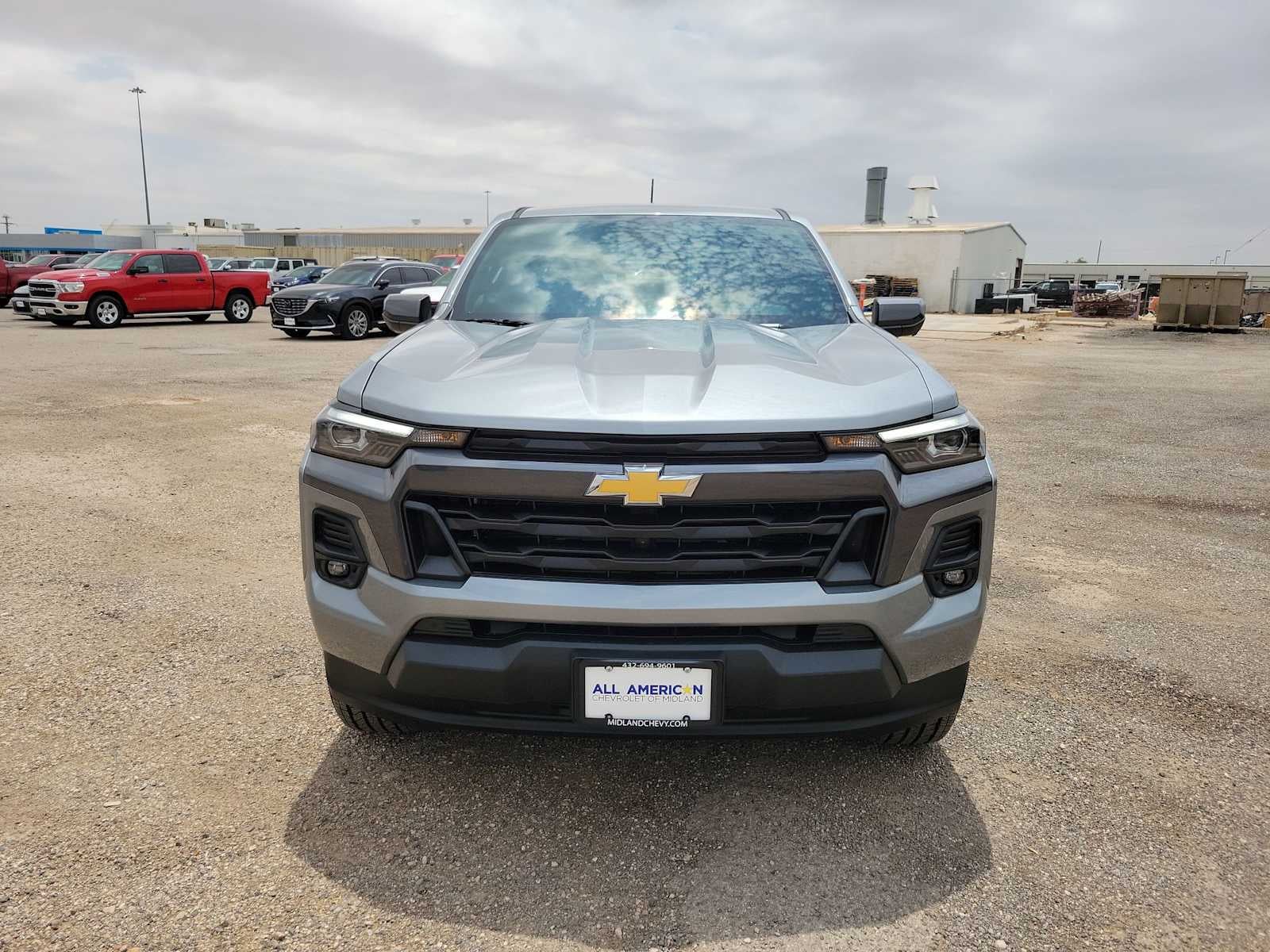 2025 Chevrolet Colorado WT/LT