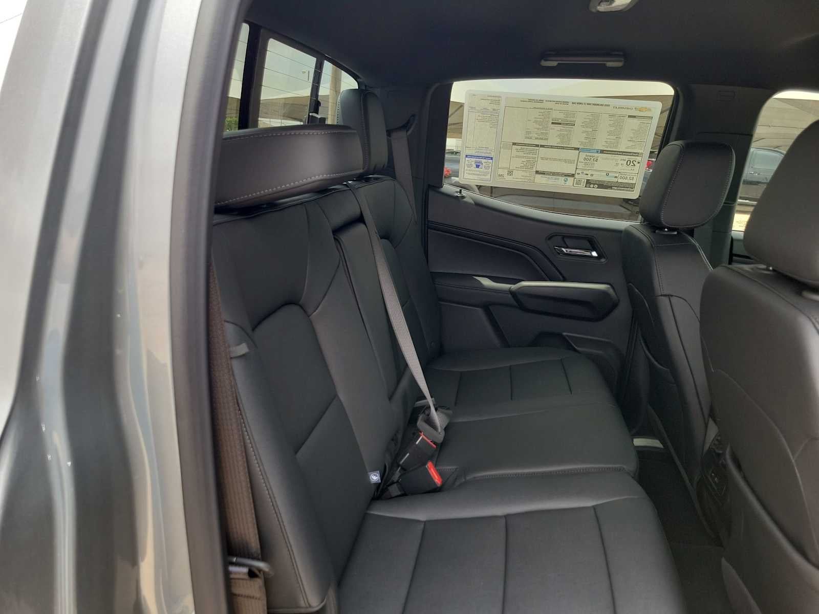 2025 Chevrolet Colorado WT/LT