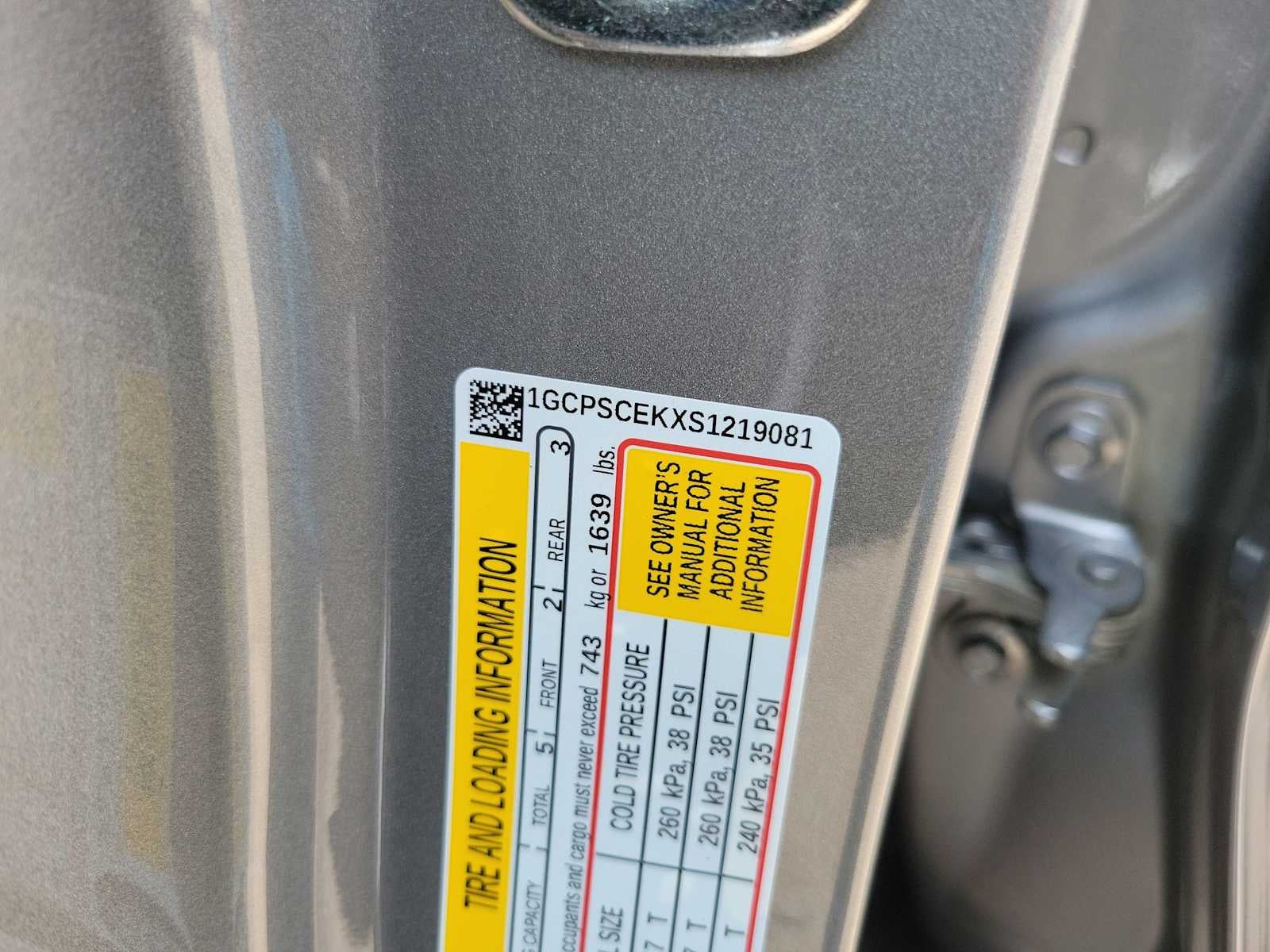 2025 Chevrolet Colorado WT/LT