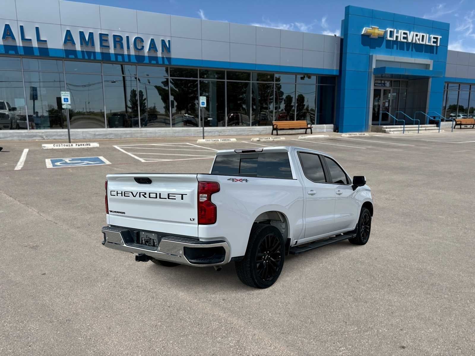 2024 Chevrolet Silverado 1500 LT