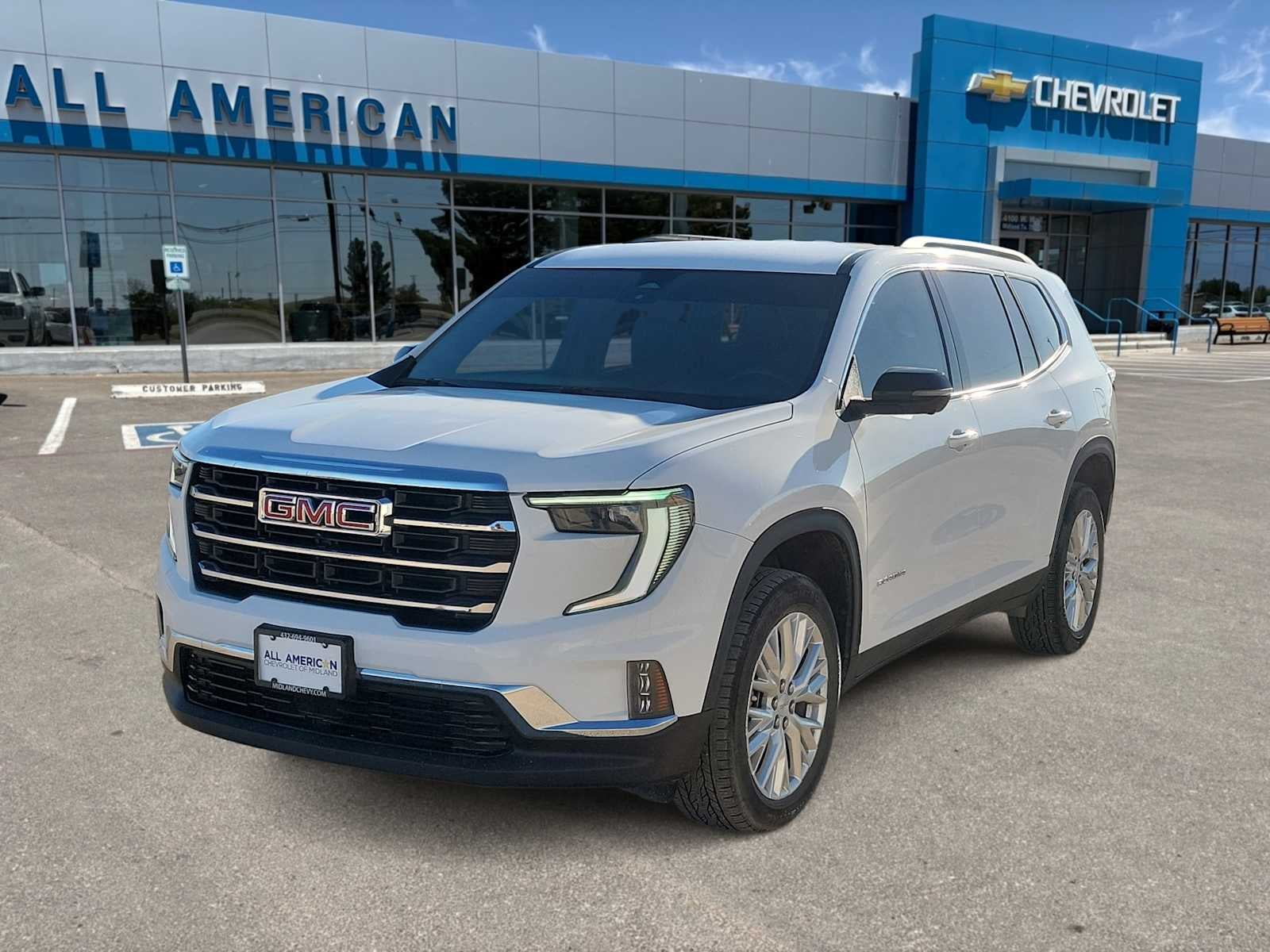 2024 GMC Acadia Elevation