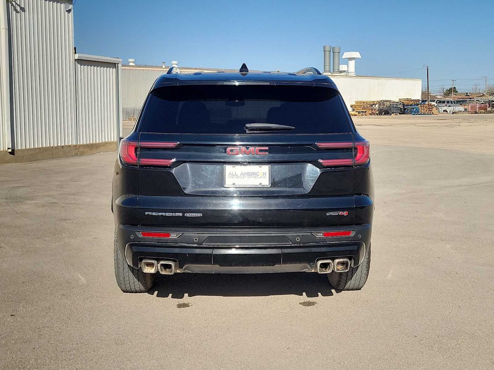 2024 GMC Acadia AT4
