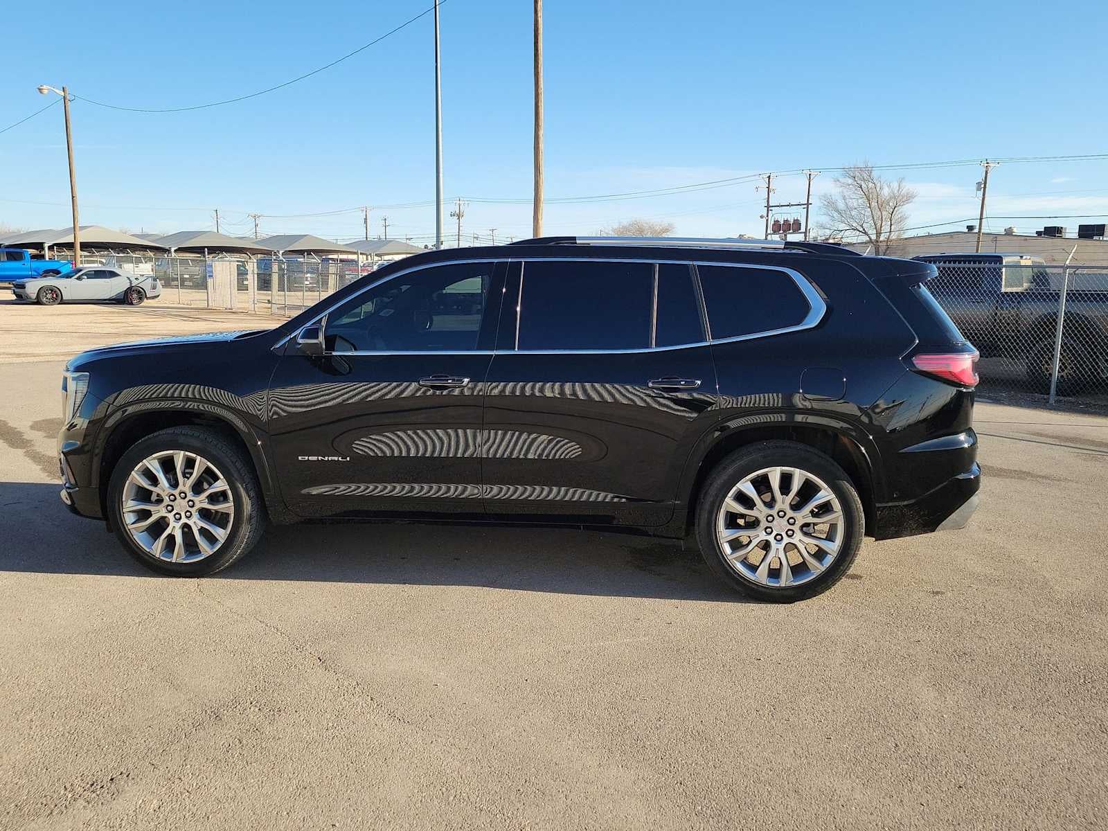 2024 GMC Acadia Denali
