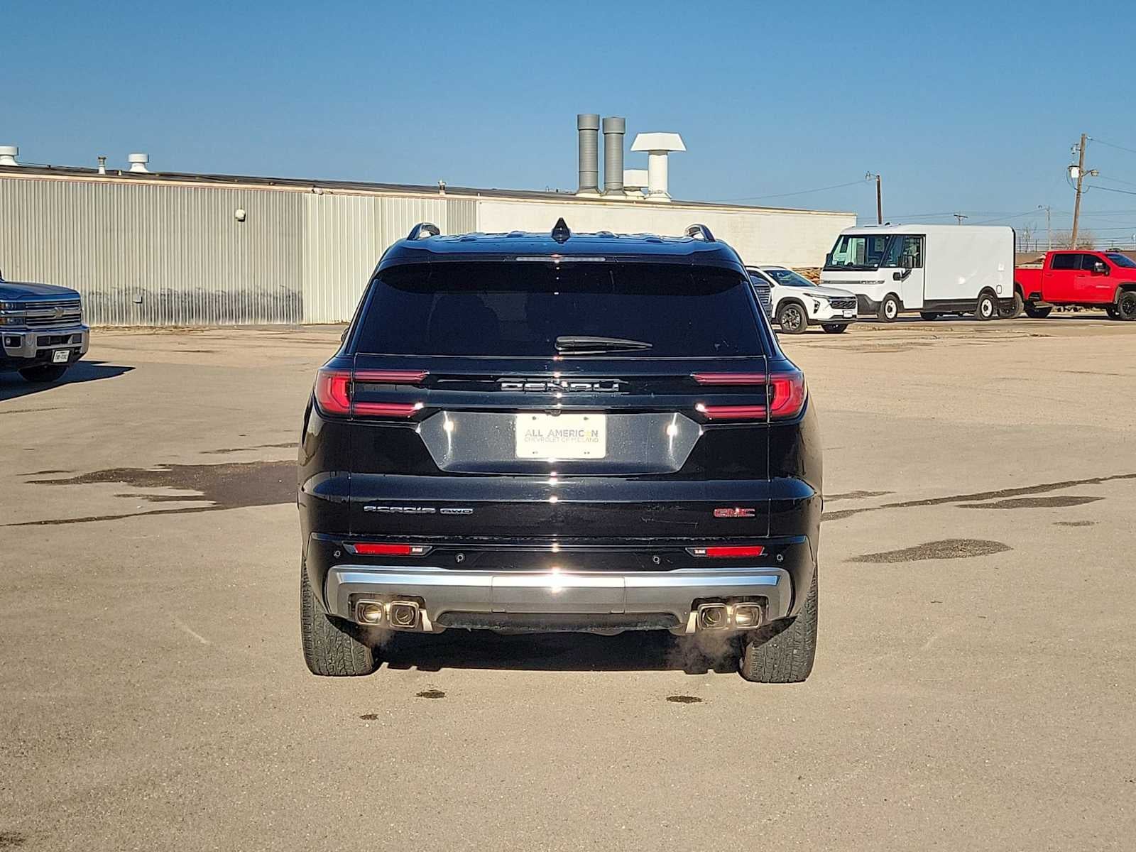 2024 GMC Acadia Denali