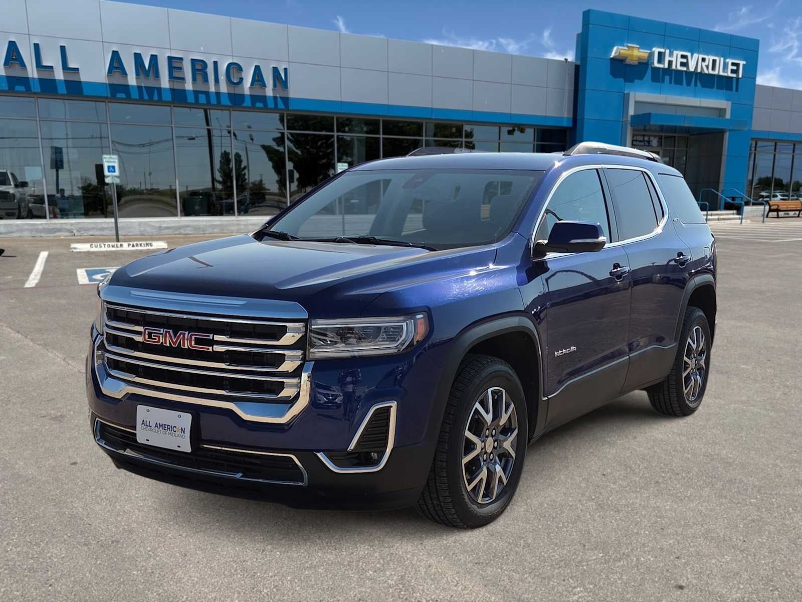 2023 GMC Acadia SLT