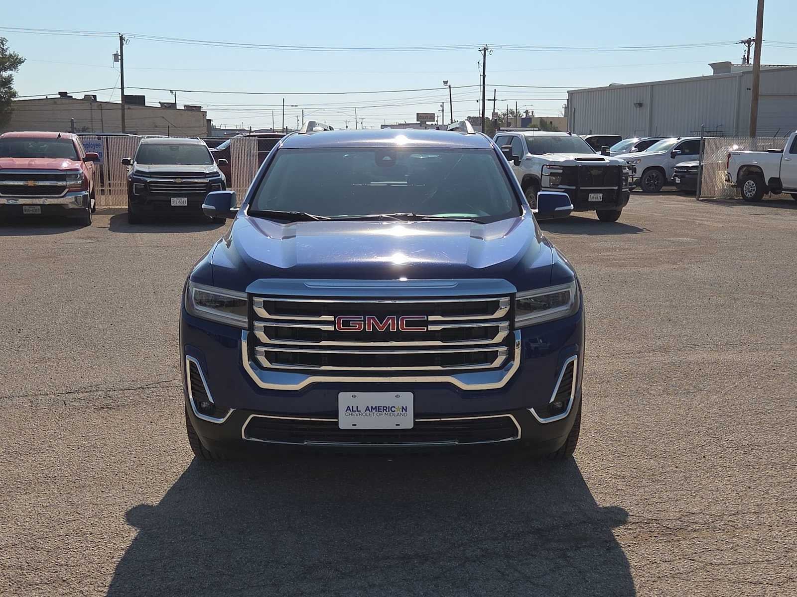 2023 GMC Acadia SLT