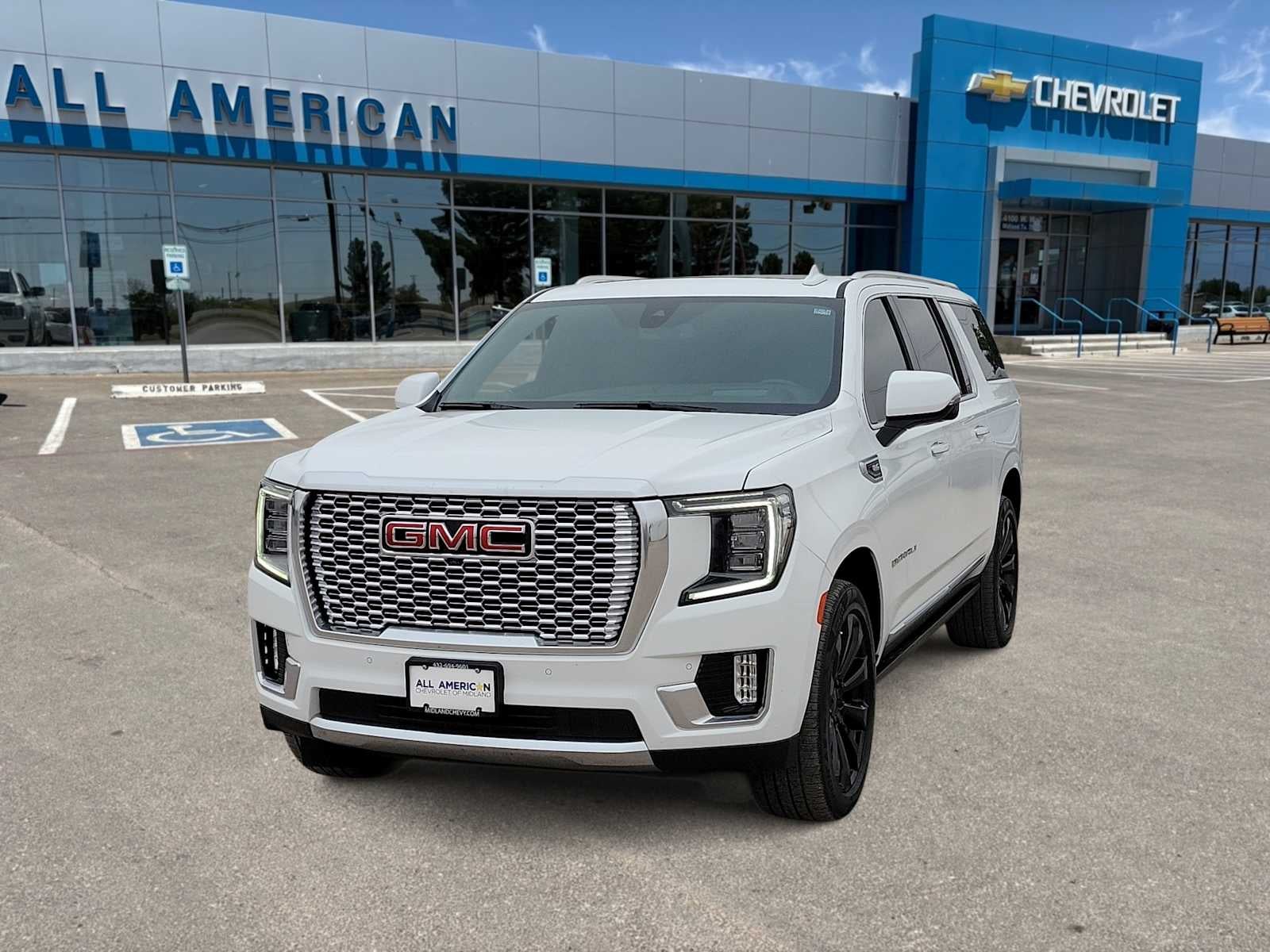 2022 GMC Yukon XL Denali