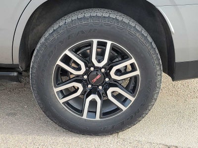 2023 GMC Yukon AT4
