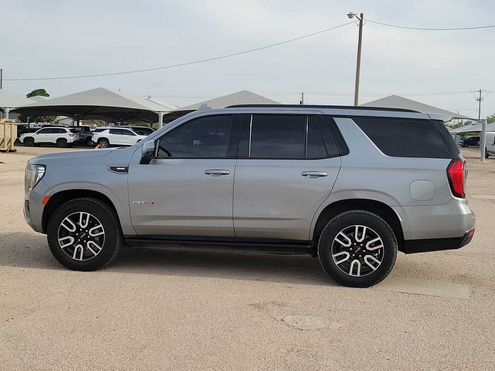 2023 GMC Yukon AT4