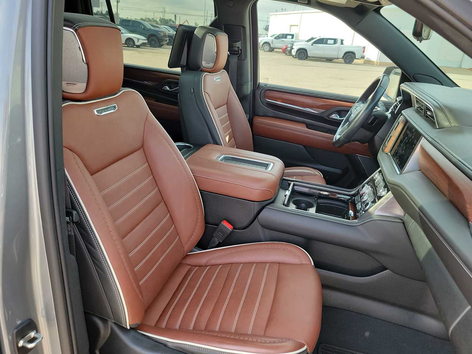 2023 GMC Yukon XL Denali Ultimate