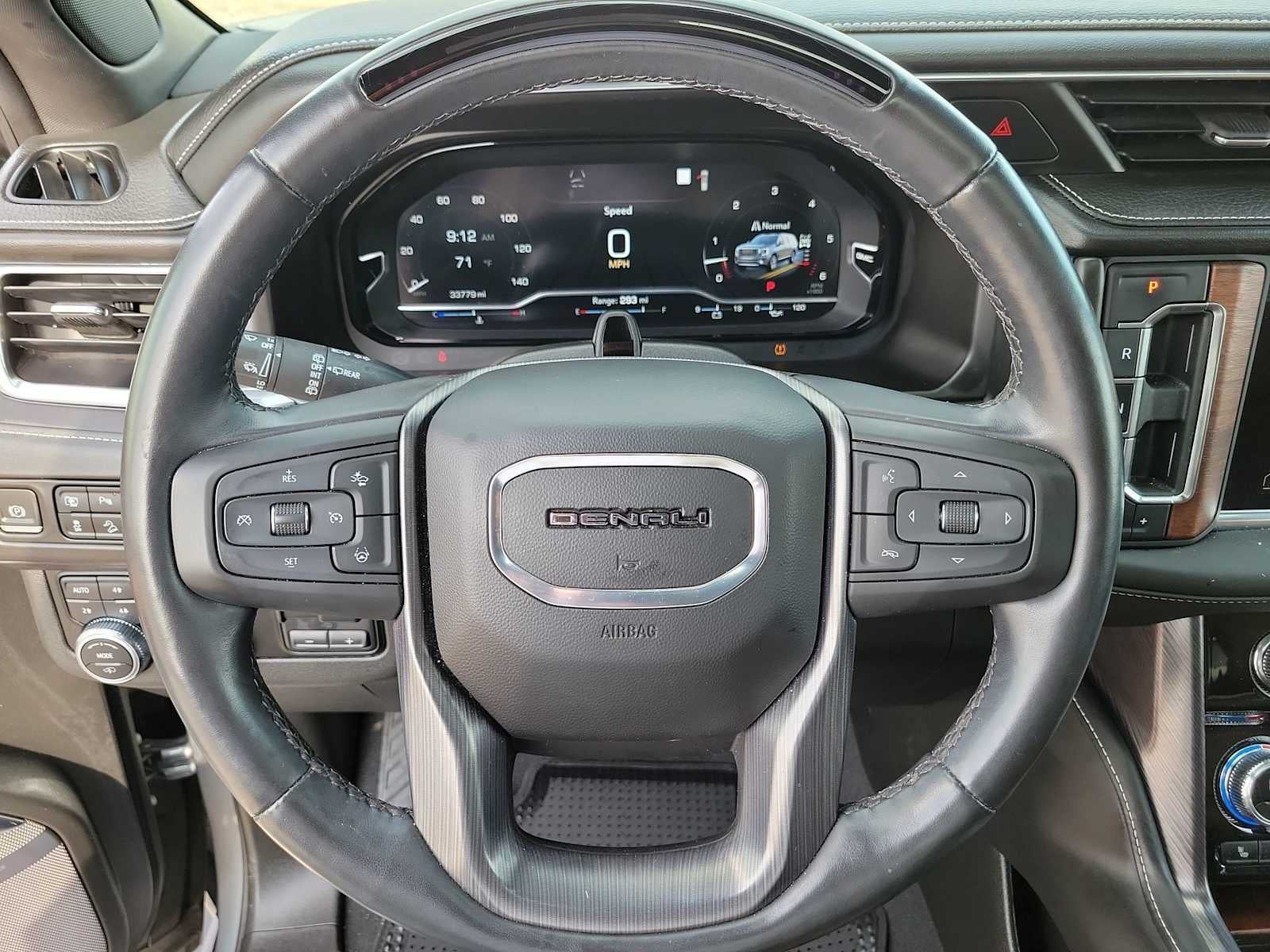 2023 GMC Yukon XL Denali Ultimate