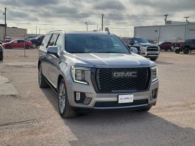 2023 GMC Yukon XL Denali Ultimate