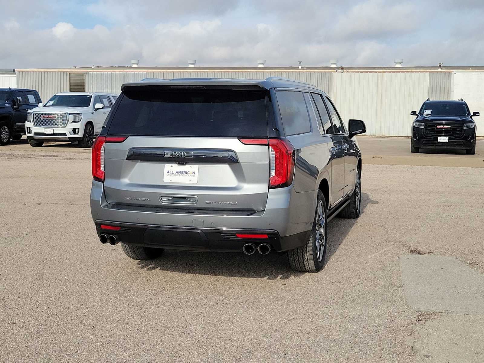 2023 GMC Yukon XL Denali Ultimate