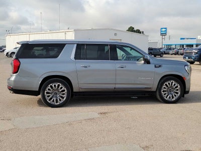 2023 GMC Yukon XL Denali Ultimate