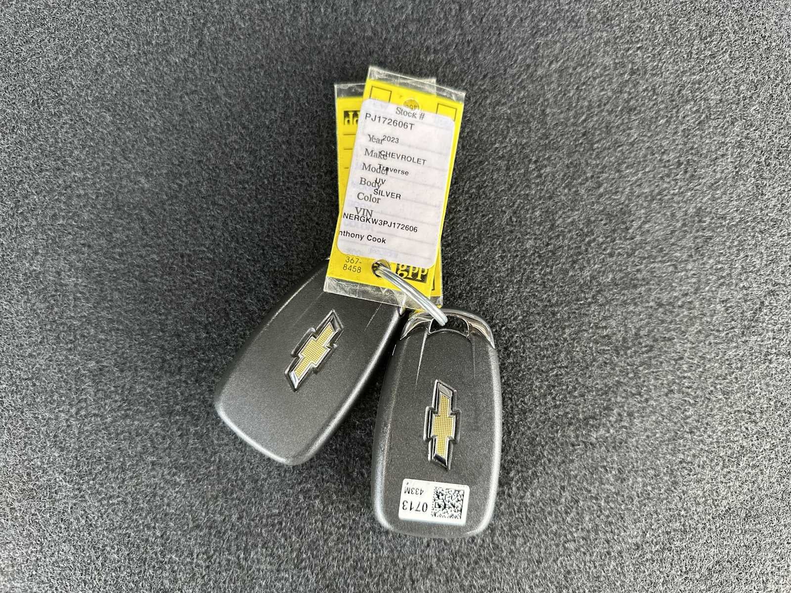 2023 Chevrolet Traverse LT Cloth