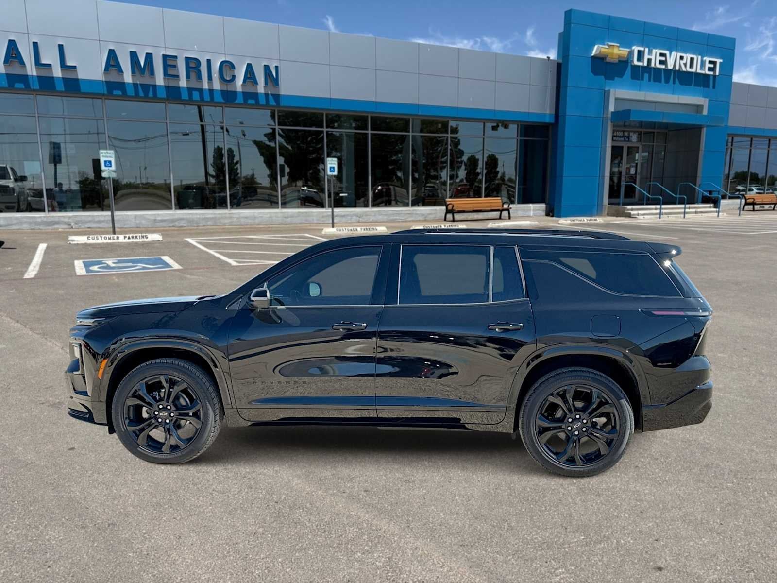 2027 Chevrolet Traverse RS