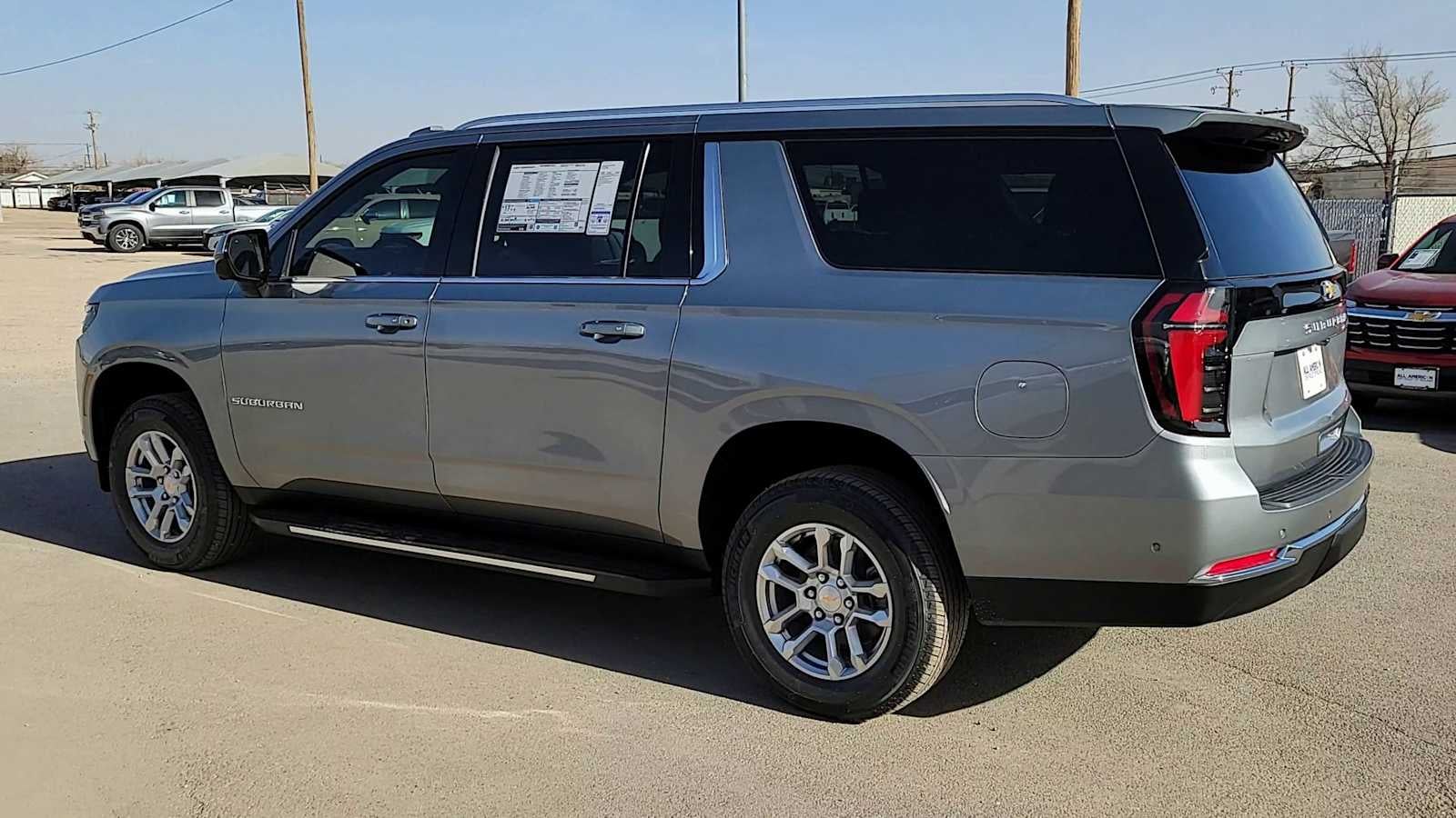 2026 Chevrolet Suburban LS