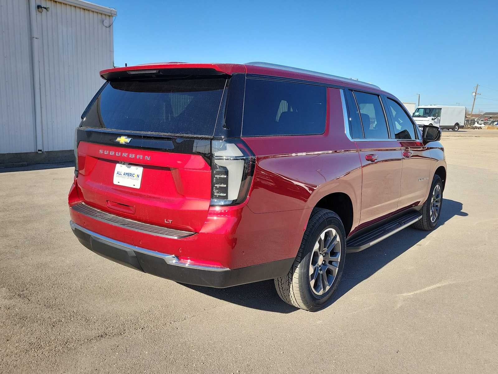 2026 Chevrolet Suburban LT