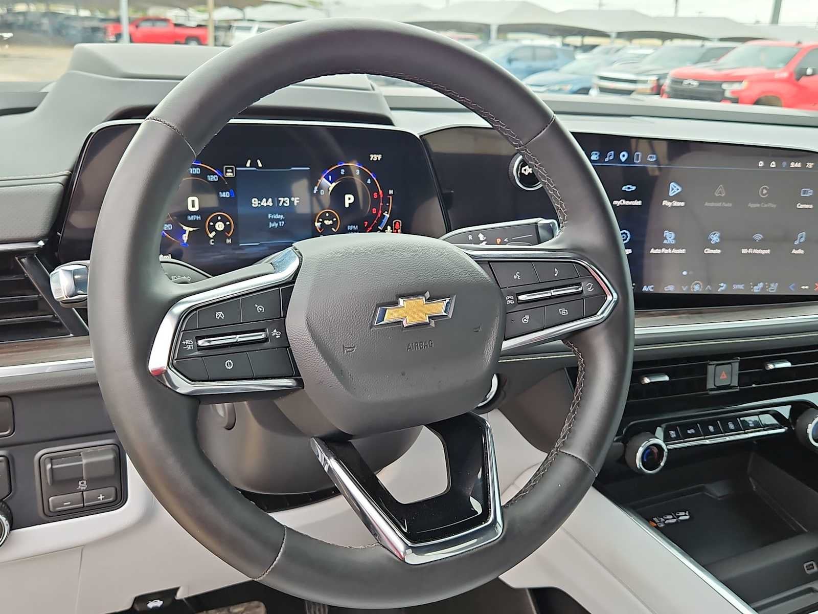 2025 Chevrolet Suburban Premier