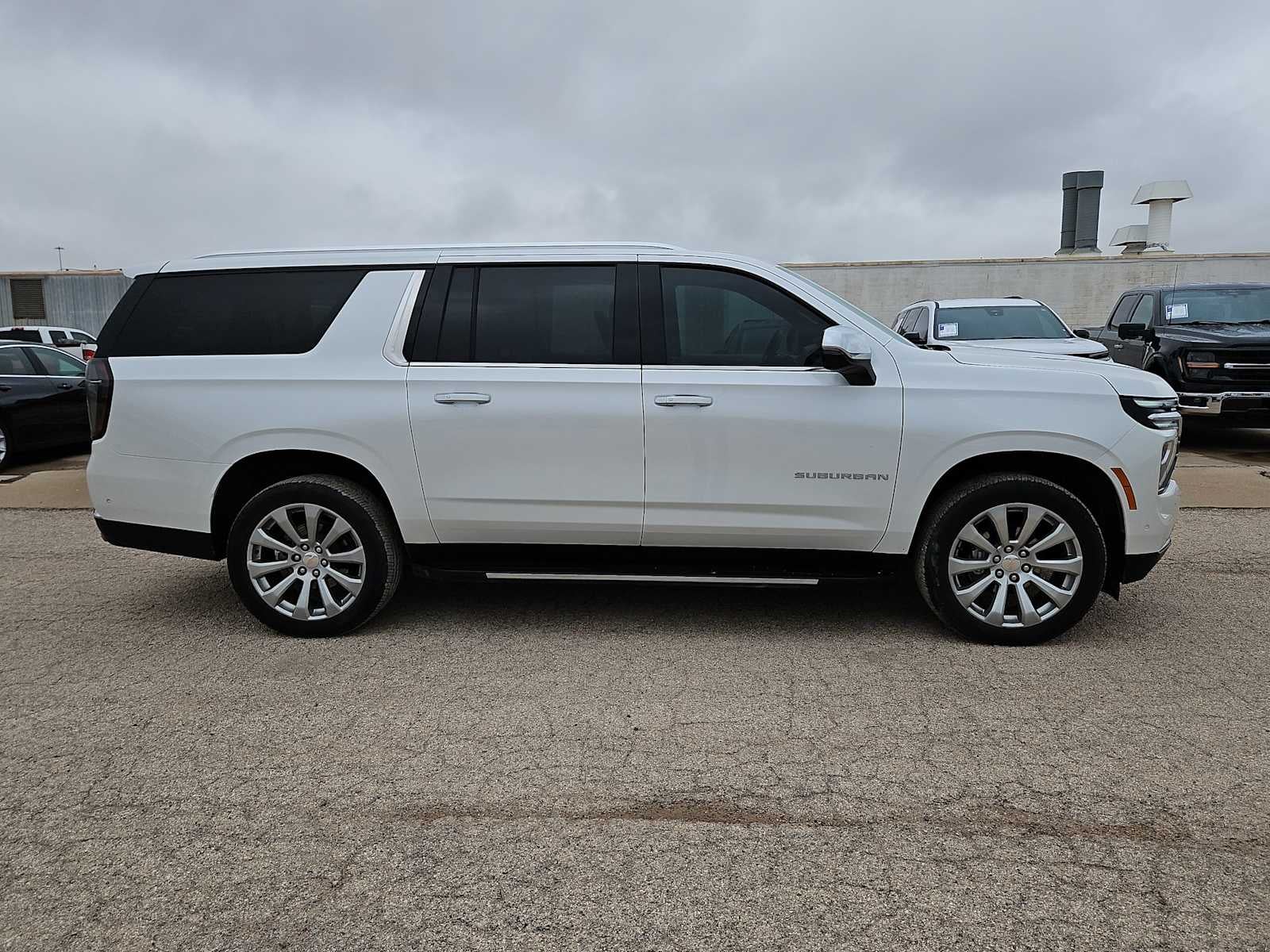 2025 Chevrolet Suburban Premier