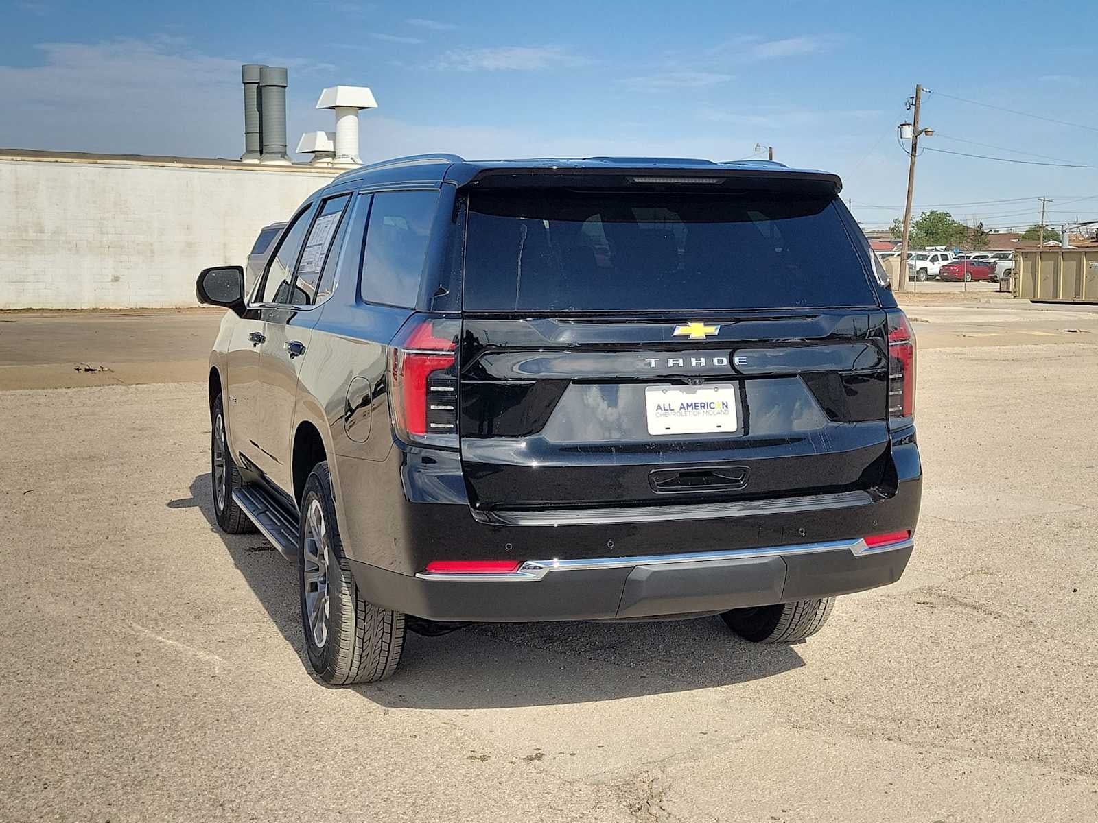 2026 Chevrolet Tahoe LS