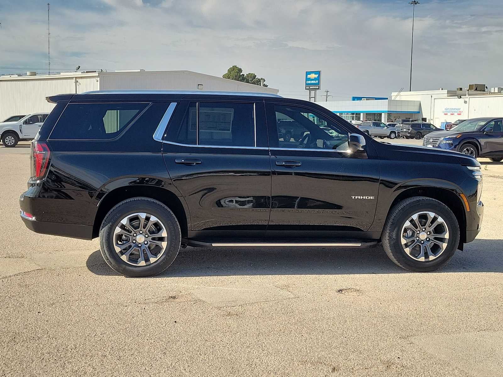 2026 Chevrolet Tahoe LS