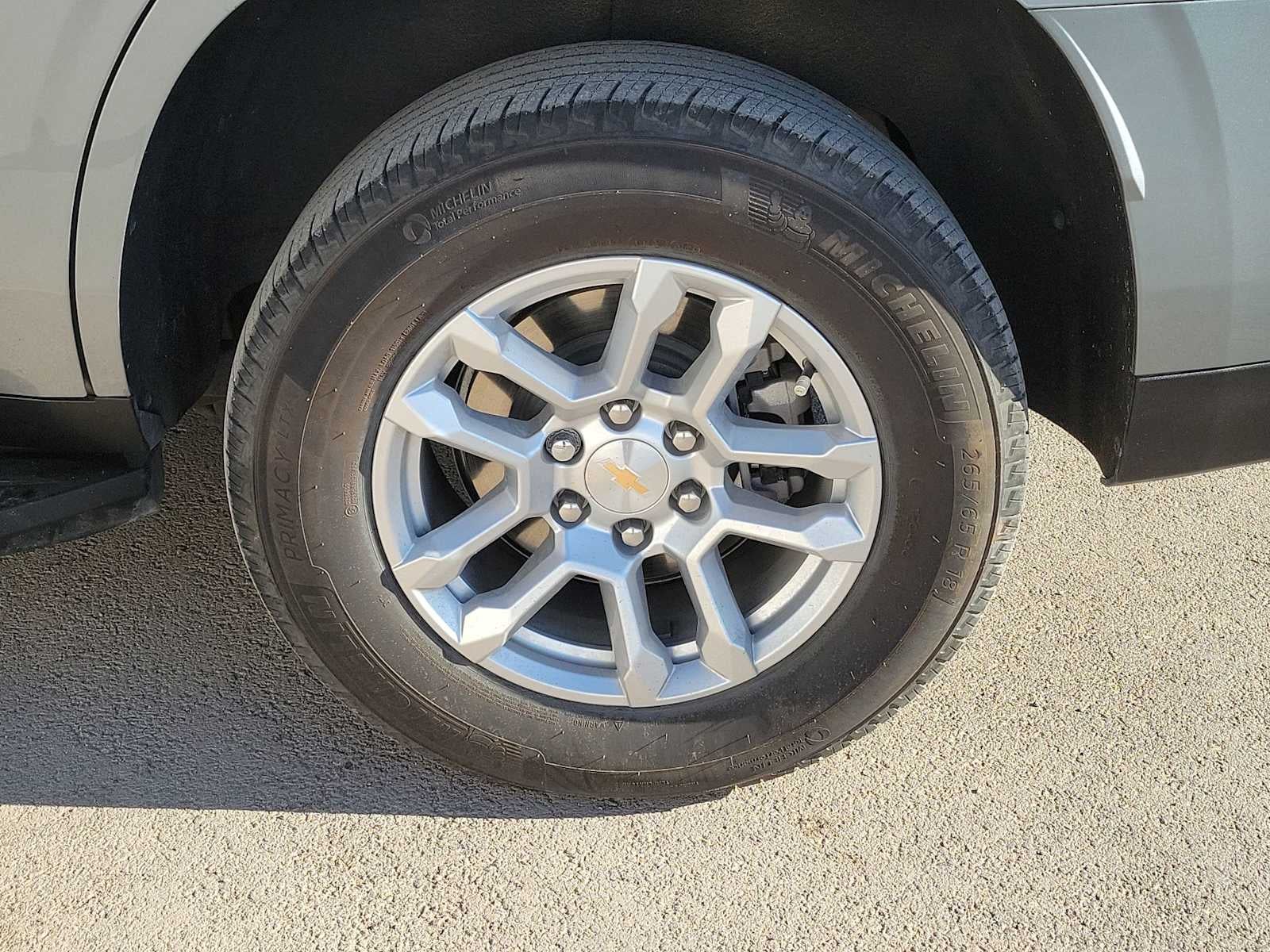 2025 Chevrolet Tahoe LS