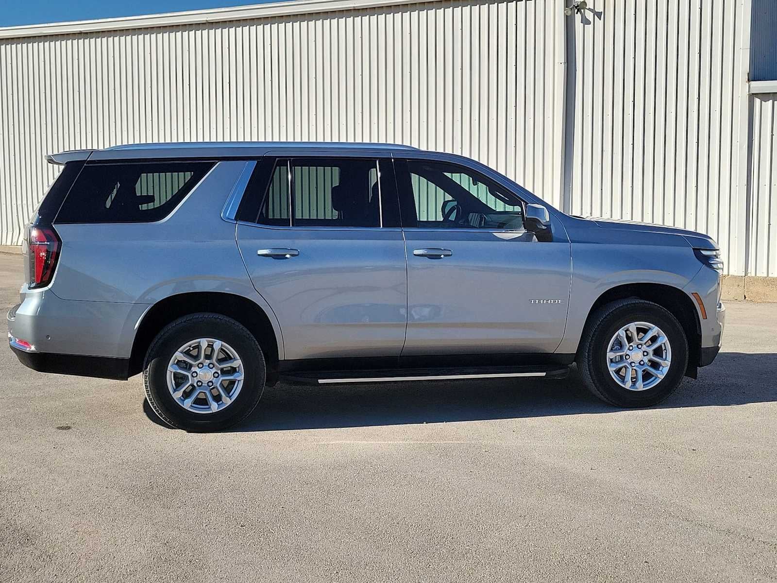 2025 Chevrolet Tahoe LS