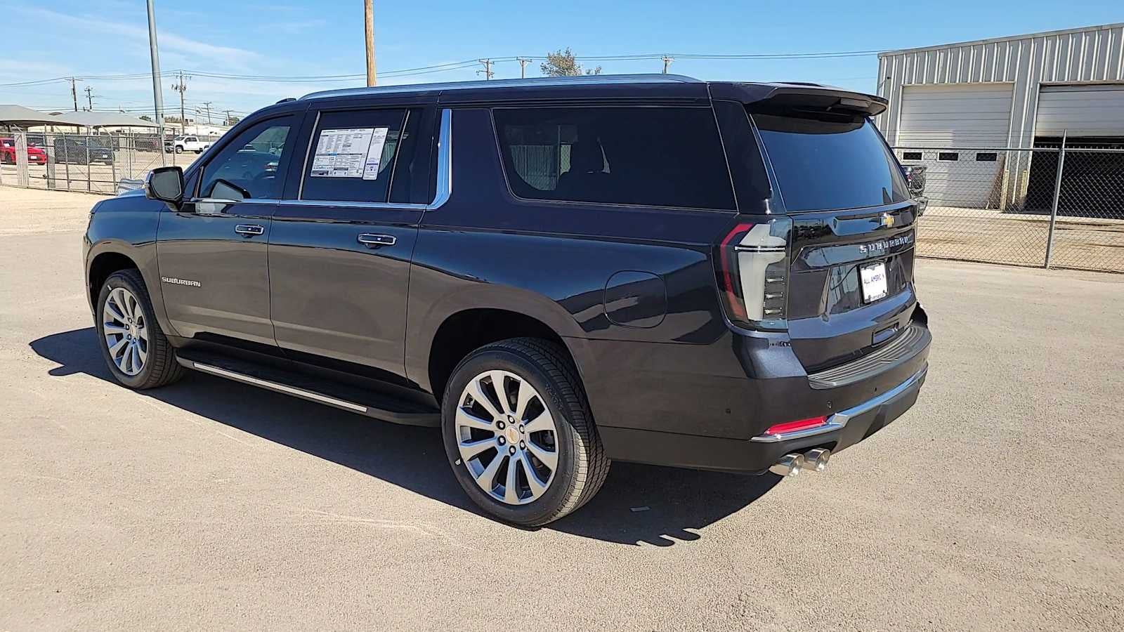 2025 Chevrolet Suburban Premier