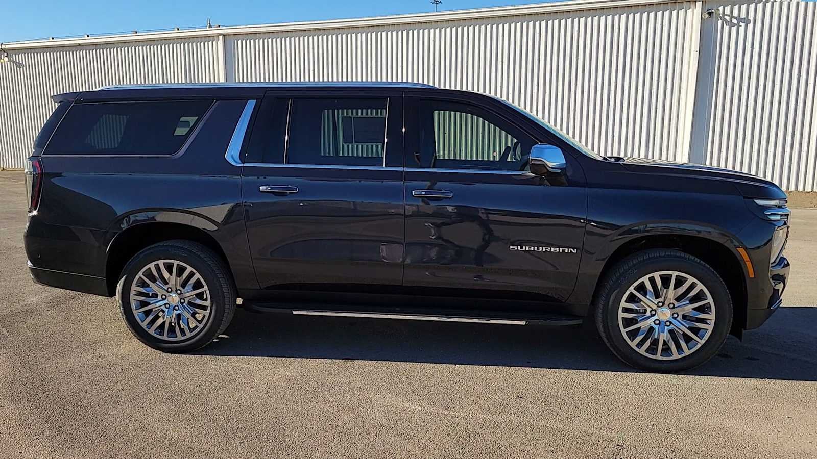 2025 Chevrolet Suburban Premier