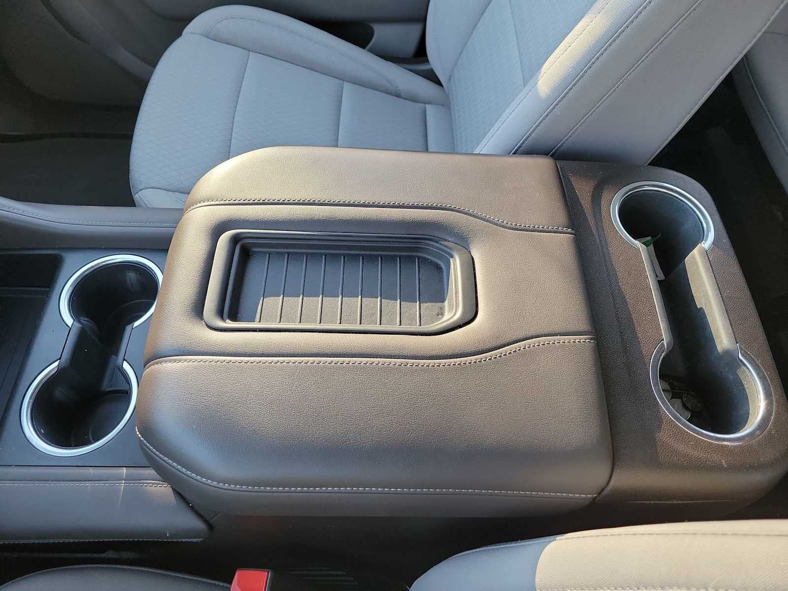 2021 Chevrolet Suburban LS