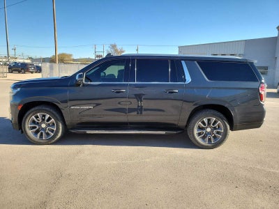 2022 Chevrolet Suburban LT