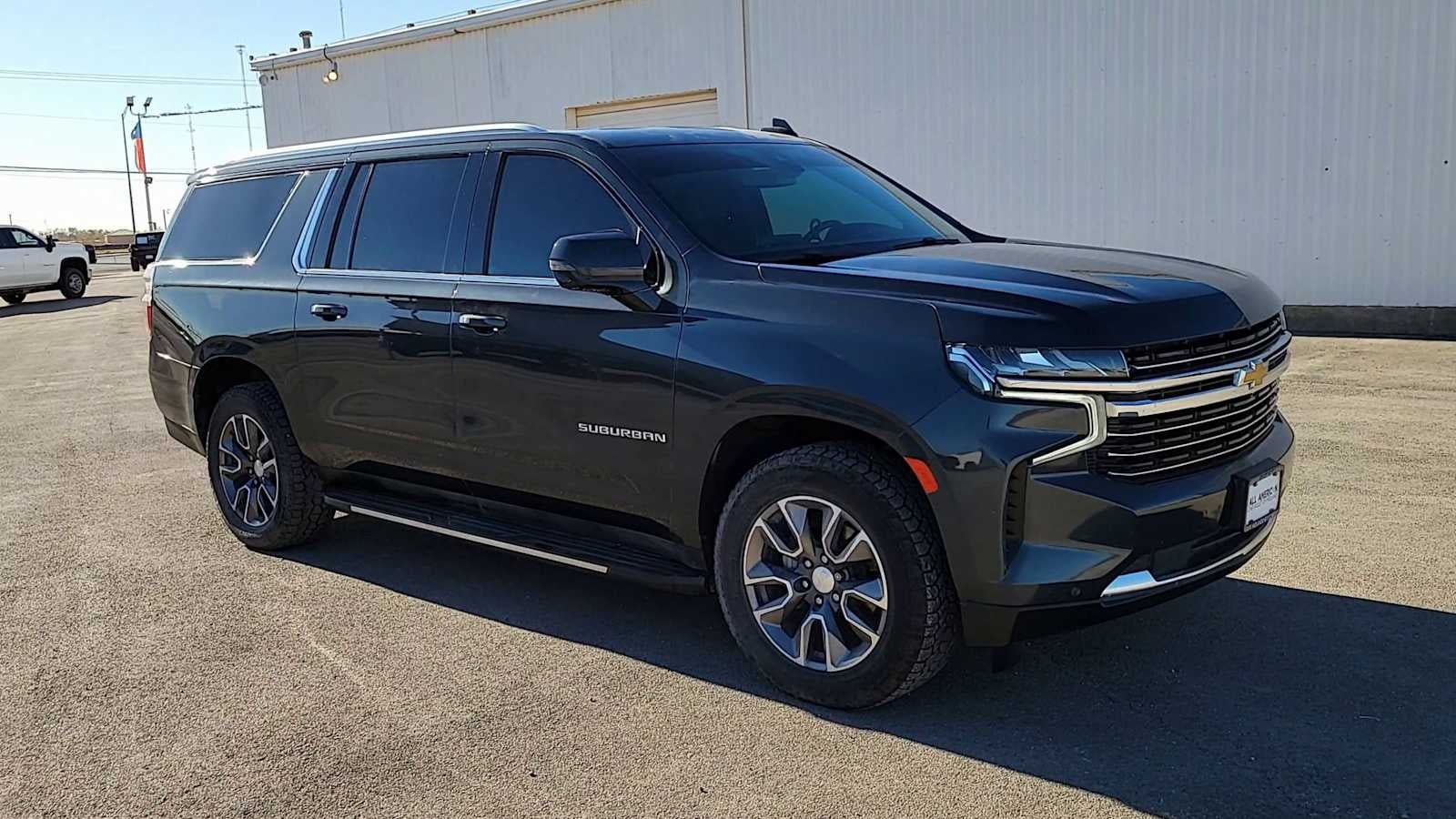 2022 Chevrolet Suburban LT