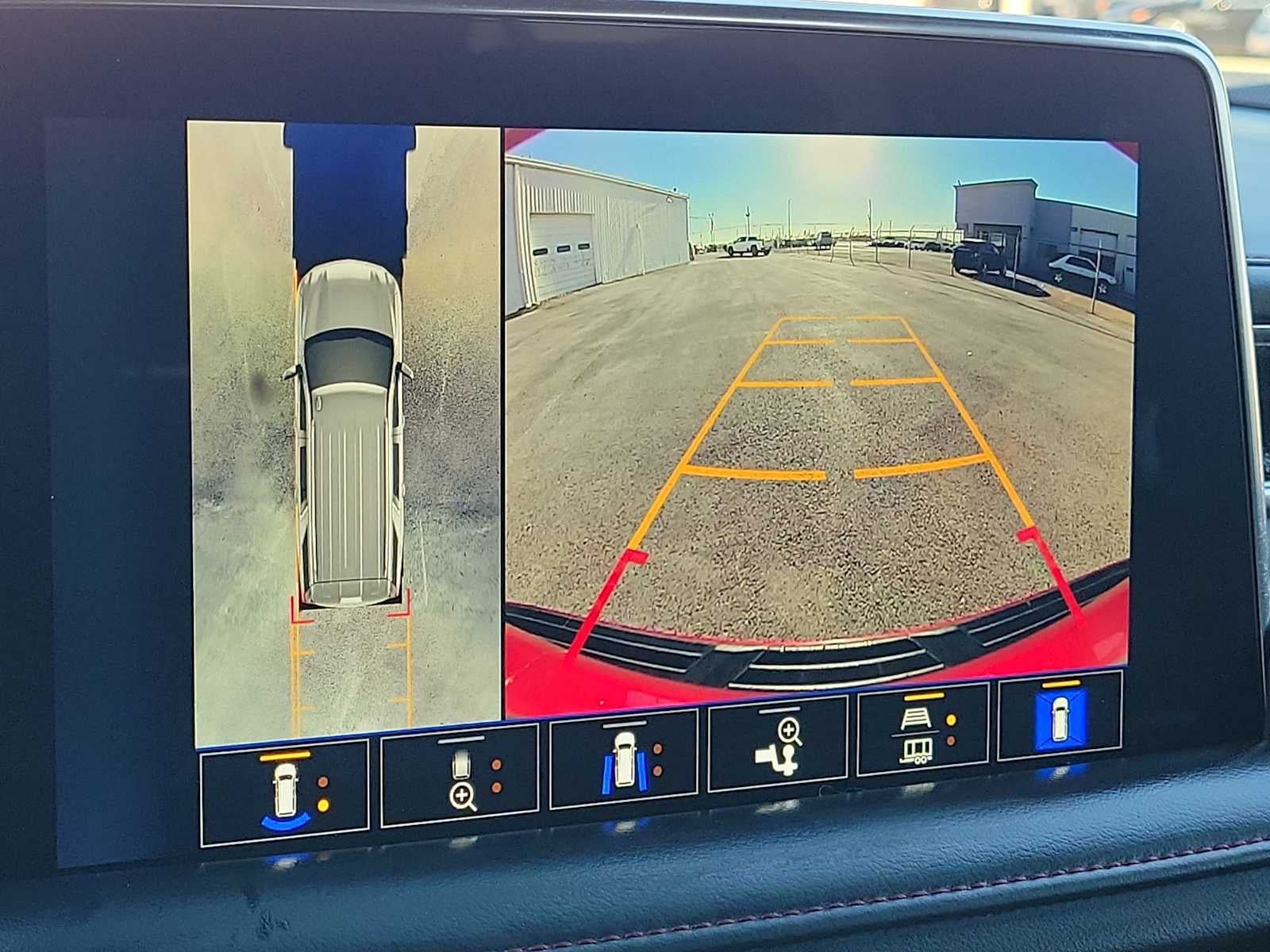 2022 Chevrolet Suburban RST