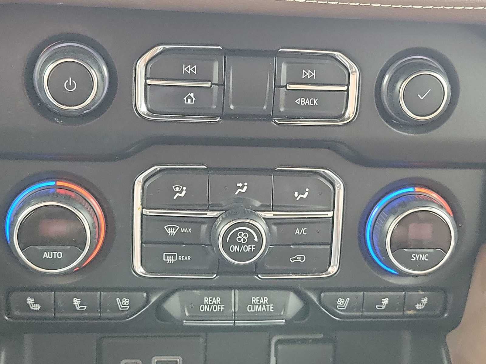 2021 Chevrolet Suburban High Country