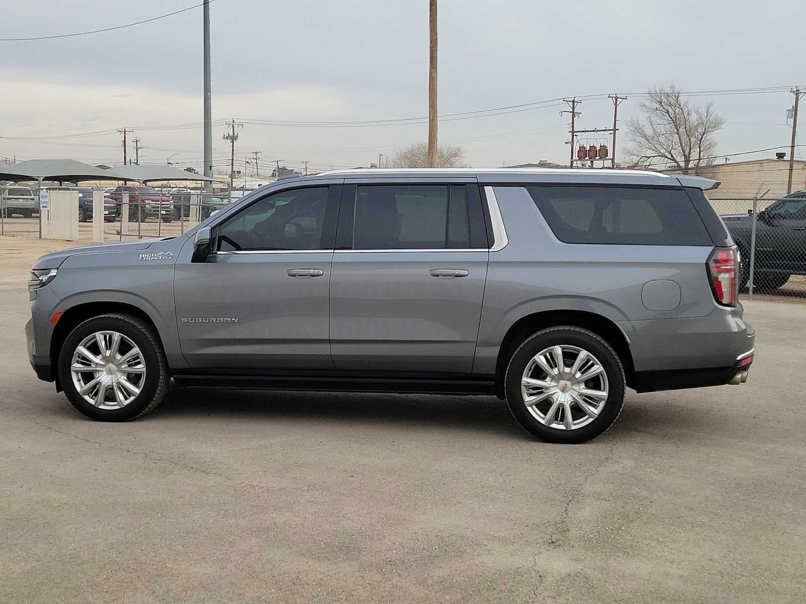 2021 Chevrolet Suburban High Country