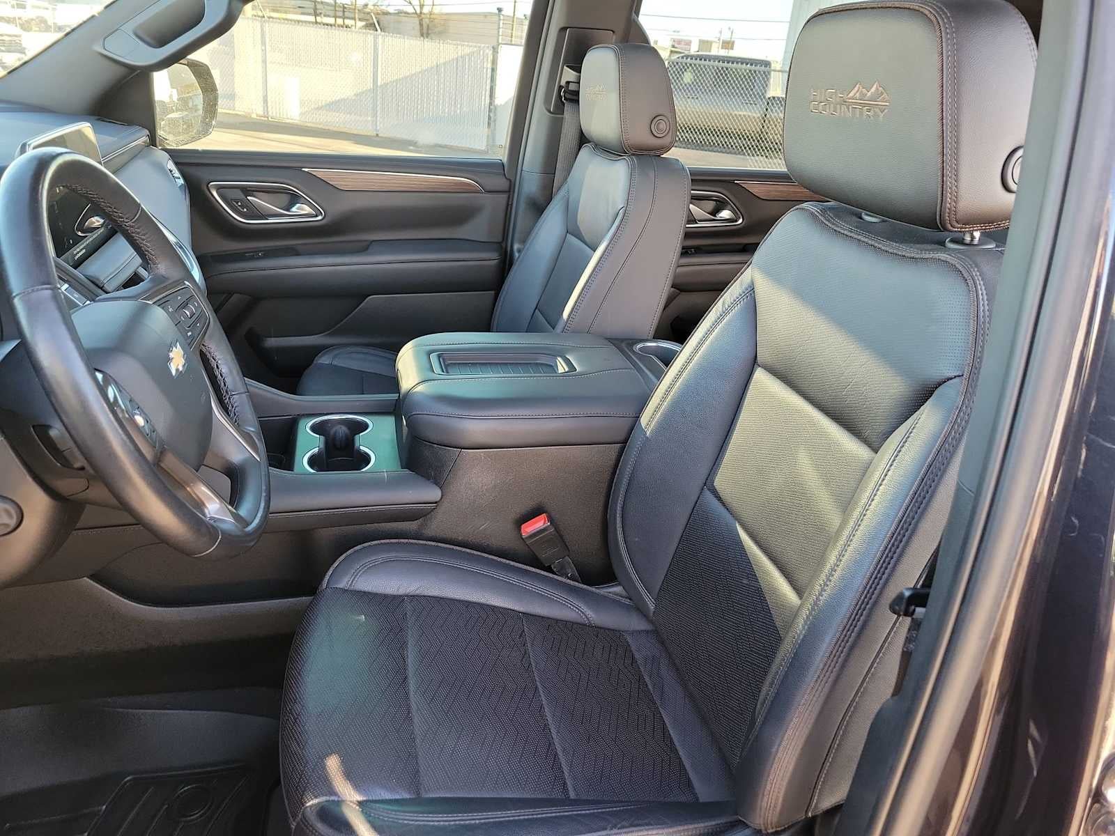 2022 Chevrolet Suburban High Country