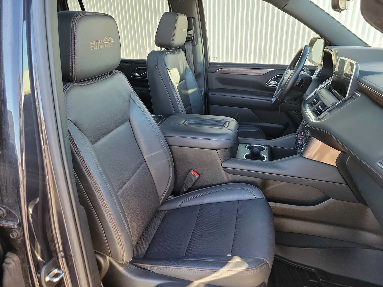 2022 Chevrolet Suburban High Country