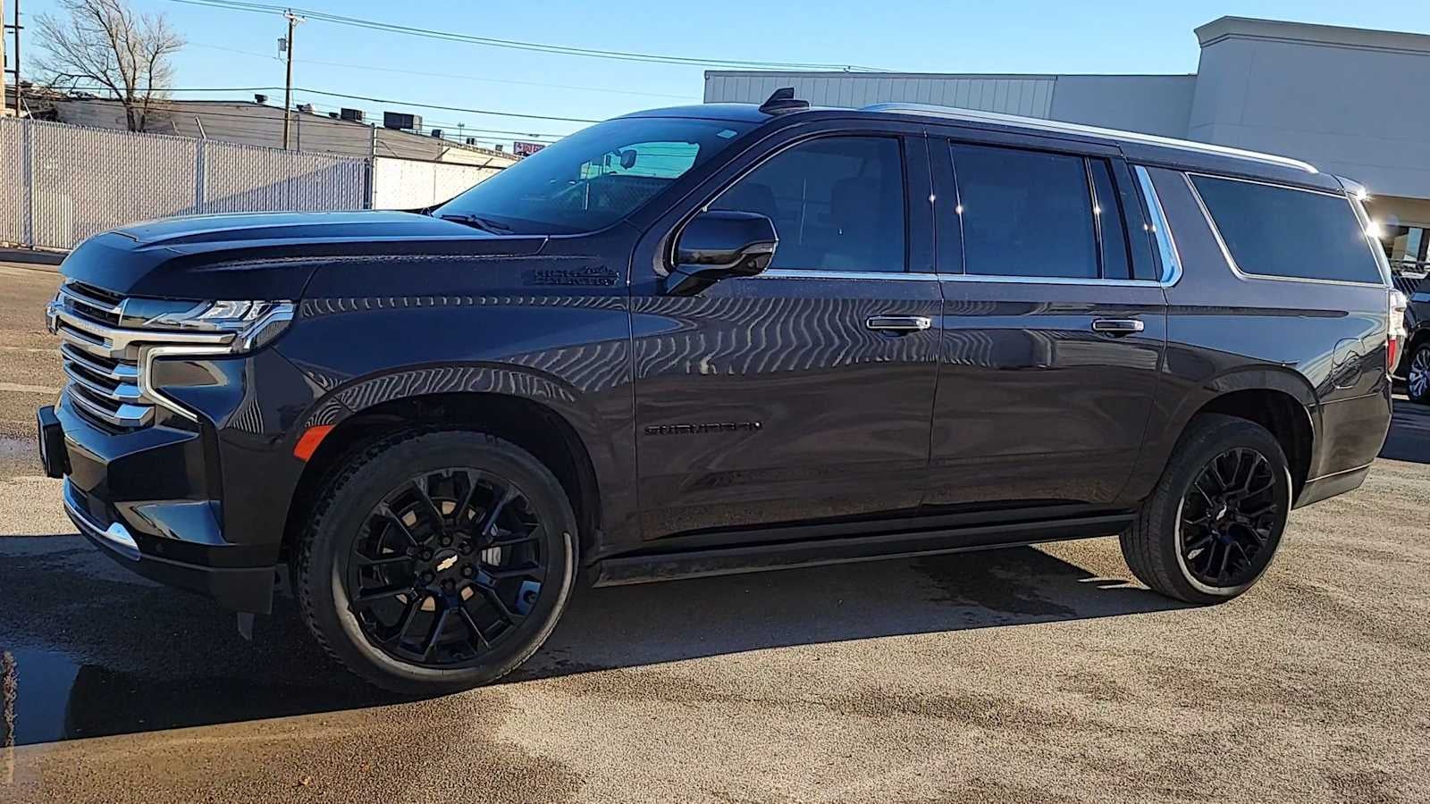 2022 Chevrolet Suburban High Country